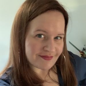 Meet your Posher, Courtney
